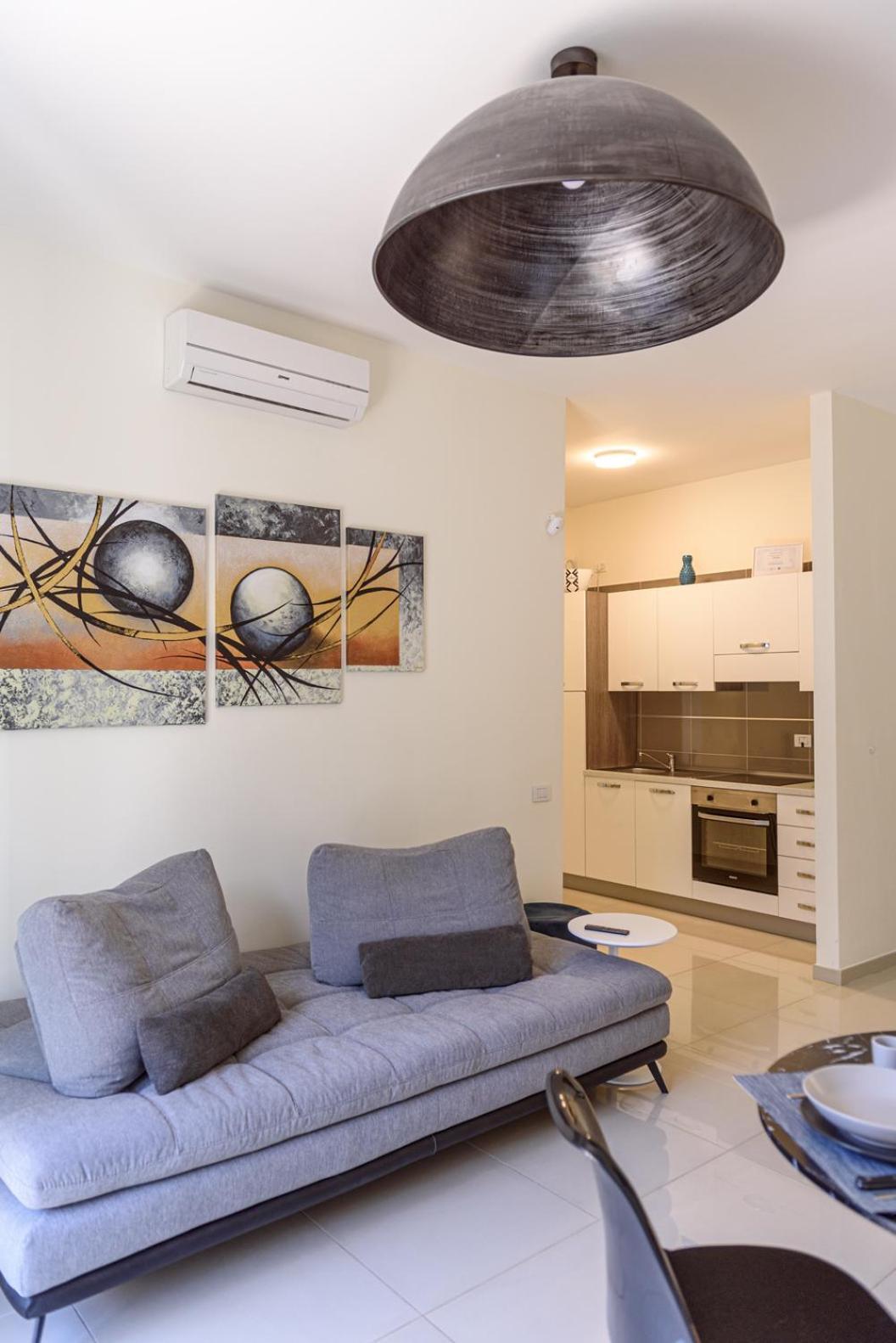 Centralflats 195 Private Apartments Бари Экстерьер фото